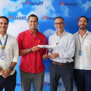 JETSMART INICIA OPERACIONES EN SAN ANDRÉS CON GRAN CELEBRACIÓN