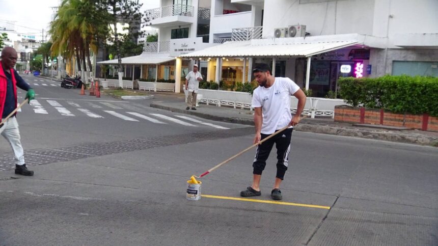 Iniciamos demarcación de zonas “No Parking” para mejorar la movilidad en sectores turísticos