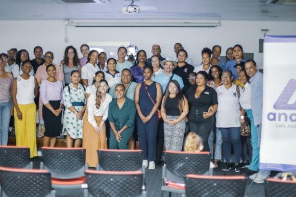 Jornada de capacitación fortalece el turismo receptivo en el Archipiélago Jornada de capacitación fortalece el turismo receptivo en el Archipiélago