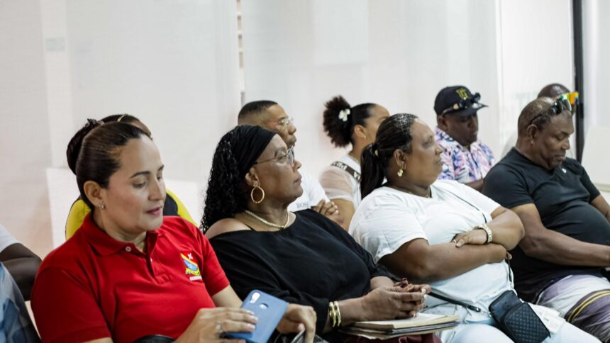 Microempresarios del Archipiélago fortalecen sus capacidades con jornada de educación financiera para el turismo