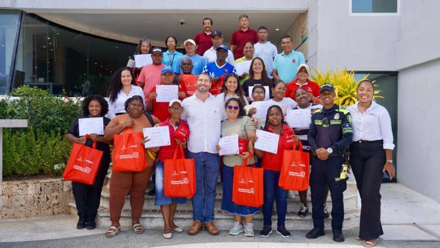 Fortalecemos las capacidades del personal turístico para responder ante emergencias