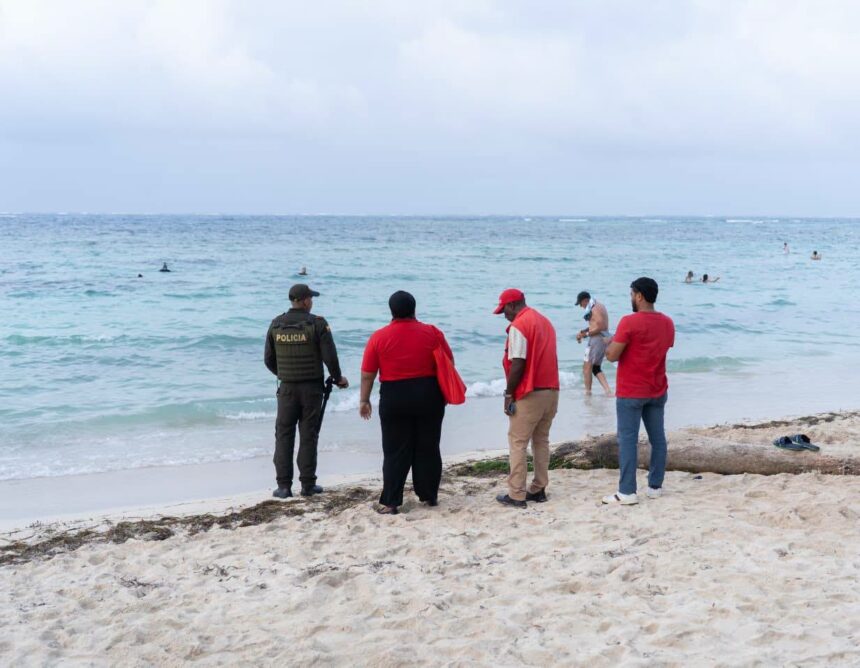 Autoridades refuerzan controles para garantizar el cumplimiento del horario de bañistas en las playas de San Andrés